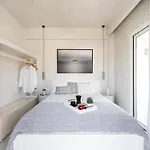 Apartment Iraklitsa - Luxury Near The *