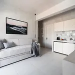 Iraklitsa - Luxury Near The Apartment *