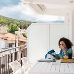 Iraklitsa - Luxury Near The * Nea Iraklitsa