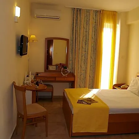 Iraklitsa - Luxury Near The Apartamento Nea Iraklitsa